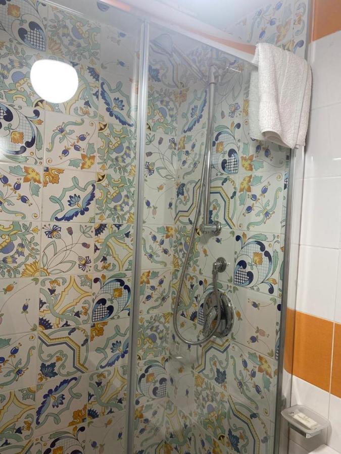 B&B Flower'S House Napoli Eksteriør bilde